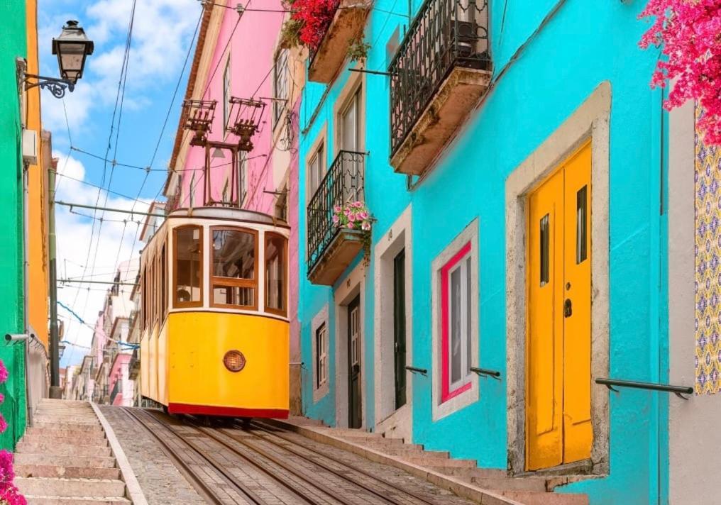 Apartment 2br Terrasse Townhouse Style With Ac | By Airnest Lisbon