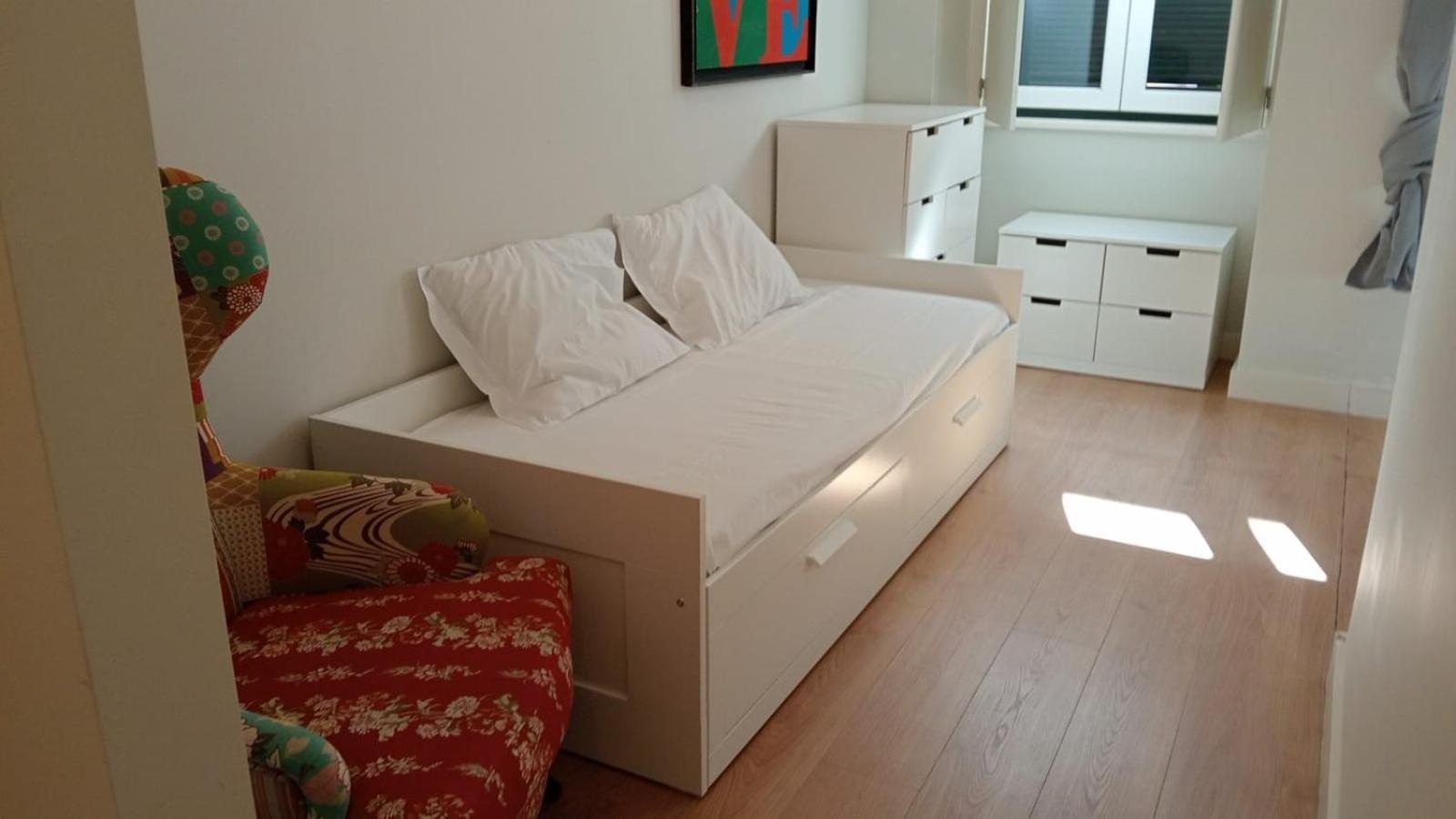 Apartamento 2br Terrasse Townhouse Style With Ac | By Airnest Lisboa